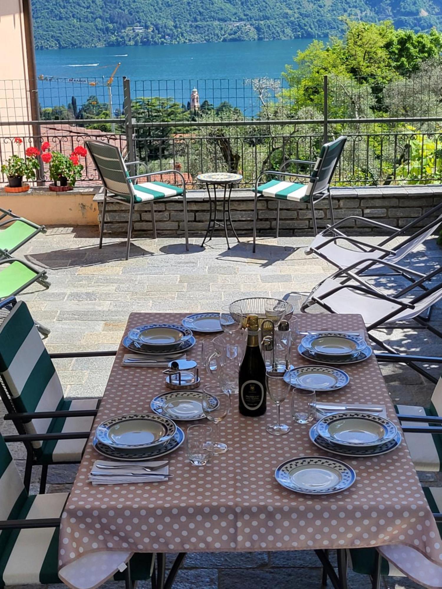 Casa Intignano - Appartamento Con Terrazzo Vista Lago Tremezzo Eksteriør bilde