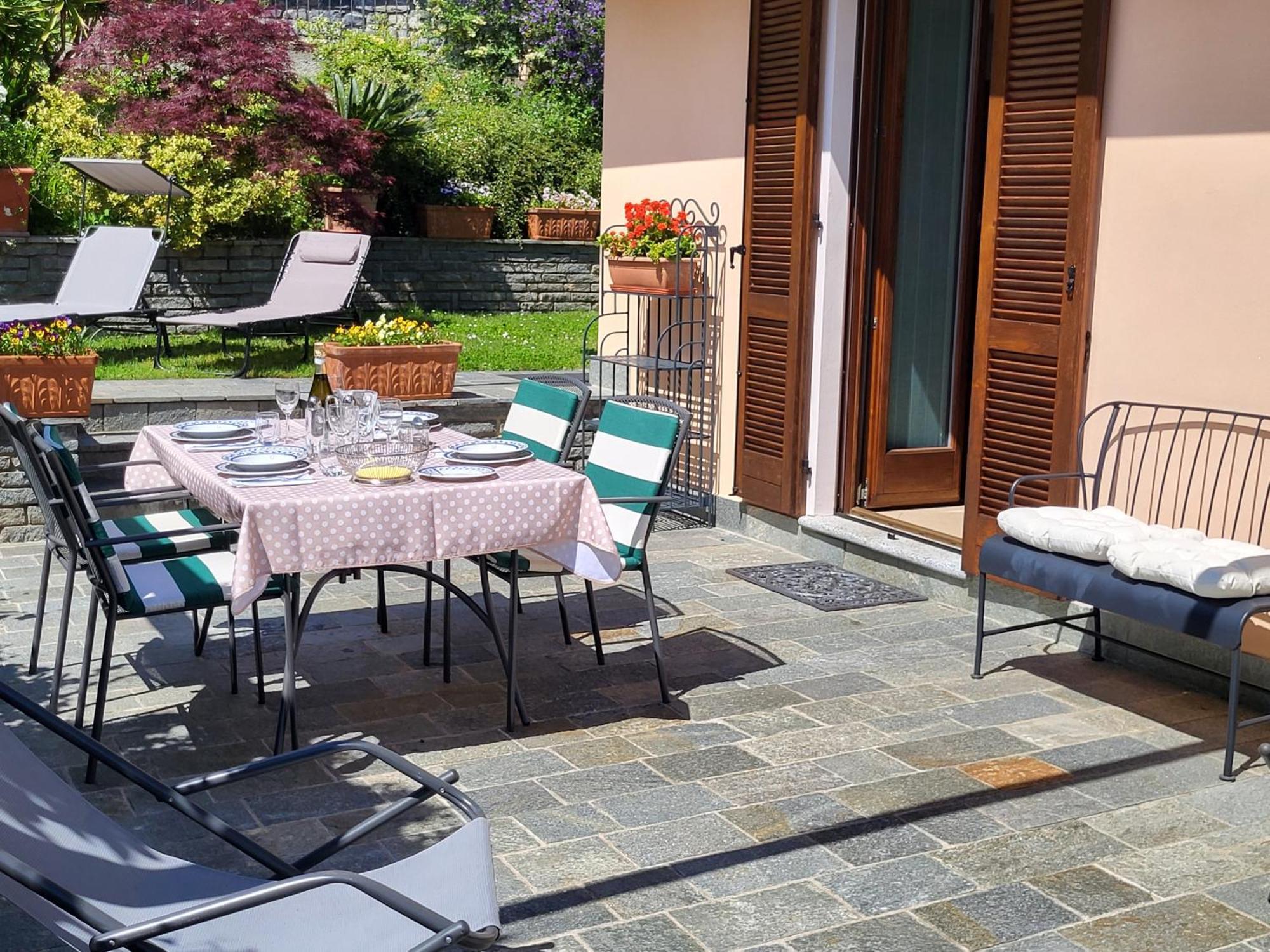 Casa Intignano - Appartamento Con Terrazzo Vista Lago Tremezzo Eksteriør bilde